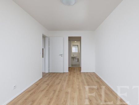 Pronájem bytu 2+kk 46 m2 - Fotografie 3