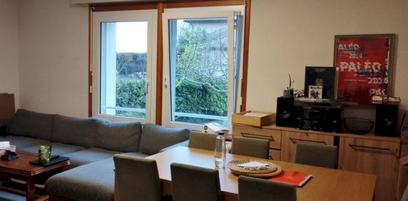 Bel appartement de 3 pièces au rez-de-chaussée - Photo 2