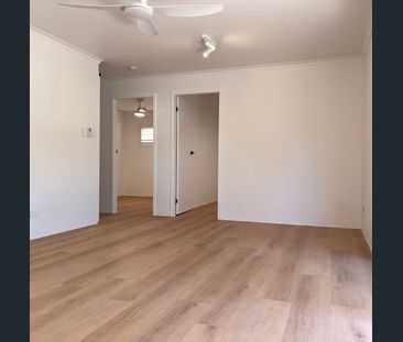 Newly Renovated Kirra Apartment - Photo 6