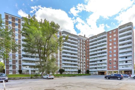 For Lease - 100 Rowena Drive Unit# 303, Toronto, Ontario - Photo 2