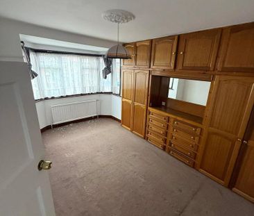 4 bedroom semi-detached house to rent - Photo 5