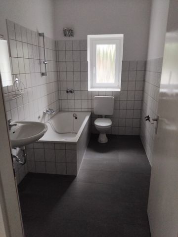 Sehr schöne sanierte 3 Zimmer Wohnung mit Balkon in Duisburg-Meiderich zu sofort zu vermieten!!! - Foto 5