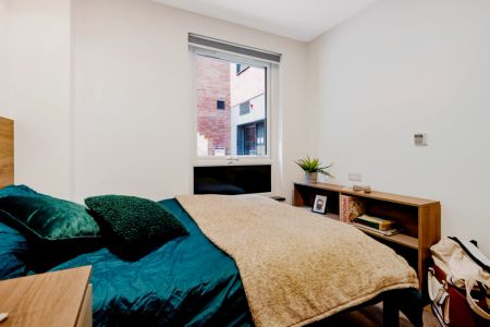 Superior Ensuite - Photo 3