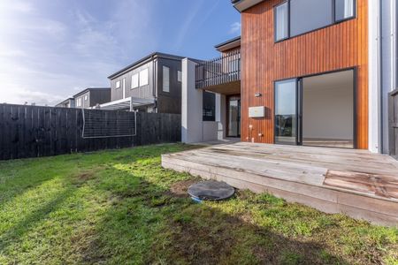 28 Marine Parade, Hobsonville, Auckland 0618 - Photo 4