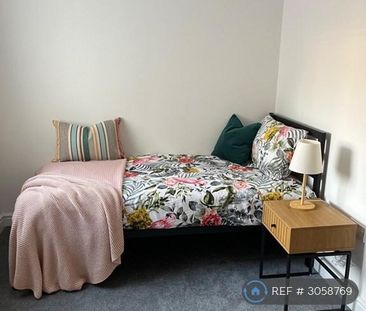 1 bedroom in a house share to rent - Photo 5
