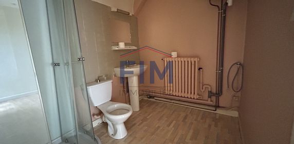 Location Appartement 2 pièces 27m² FOUCARMONT 76340 - Photo 2