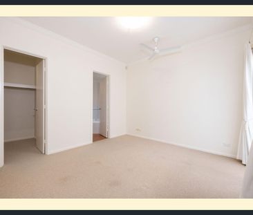 Flexible Family Home - Photo 5