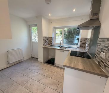 House - Terraced For Rent Penygraig Road, Tonypandy - Photo 5