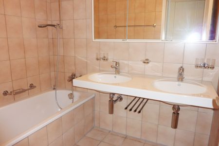 Living generously in the beautiful Buchhalden quarter - limited until 30.09.2027! - Foto 4