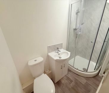 Newton Road, Yeovil, Somerset - Photo 5