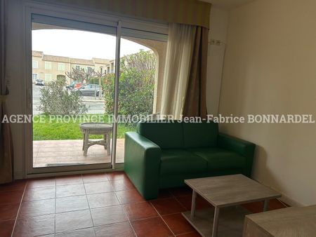 Location Appartement 2 pièces 34m² STE CECILE LES VIGNES 84290 - Photo 3