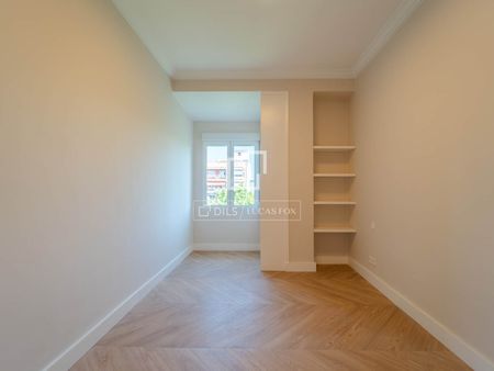 Excellent 5 Bedroom apartment for rent in Gran Vía, Valencia - Photo 3