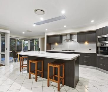 Spacious Family Home in Quiet Cul-de-Sac on 872sqm Block - Photo 5