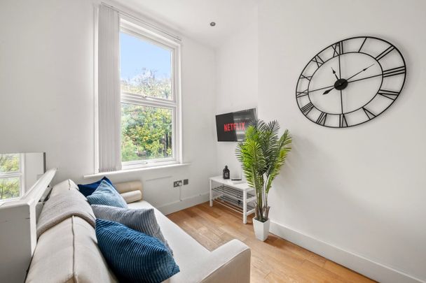 2 Bed Maisonette, Shirland Road, W9 - Photo 1