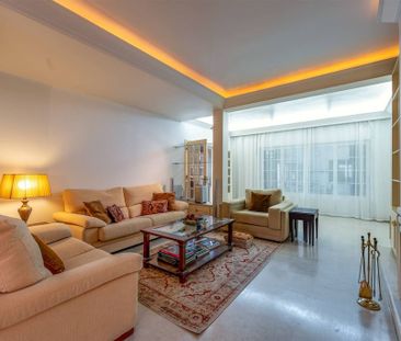 4 bedroom luxury Detached House for rent in Lisbon, Portugal - Photo 1