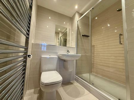 2 bedroom apartment to rent - Photo 5