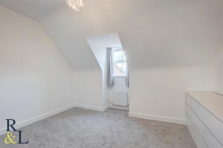 5 bedroom detached house to rent - Photo 5