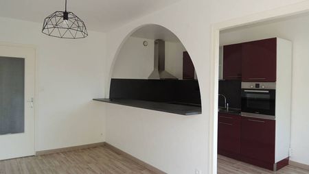 Appartement T2 Rue des Tiercelins - Coeur de ville - Photo 2