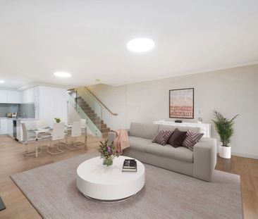 Fully Renovated Architectural Townhouse - Photo 2
