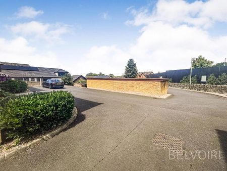 9 Millvale Court, Hillsborough, BT26 6JZ - Photo 3