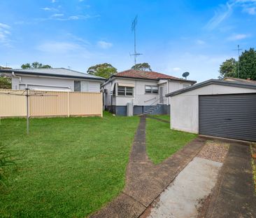 Stunning 3-Bedroom House in Campbelltown - Photo 6
