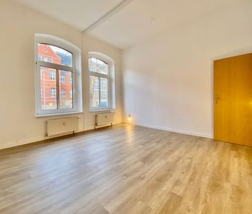 3- Raum- Wohnung im 2.OG direkt gegenÃ¼ber den Ilm-Kreis-Kliniken - Foto 6