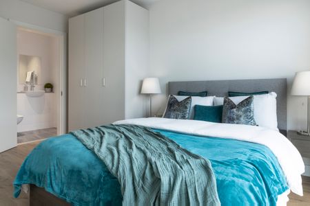 2 bedroom apartment - Photo 4