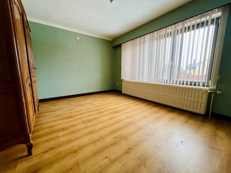 Open bebouwing met 3 slpks, tuin en garage - Photo 2