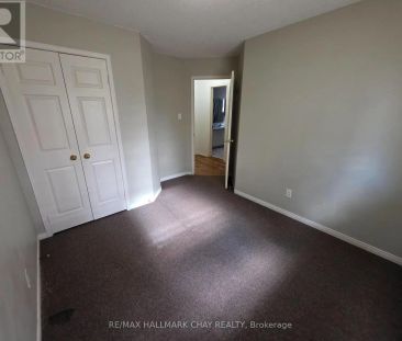 199 LIVINGSTONE STREET W - Photo 3