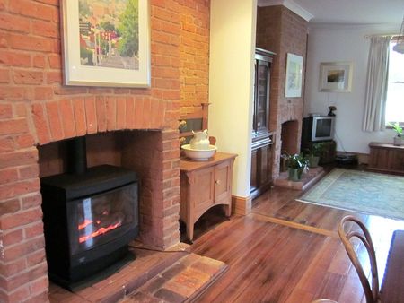 12 Strahan Street North Hobart TAS 7000 Australia - Photo 3