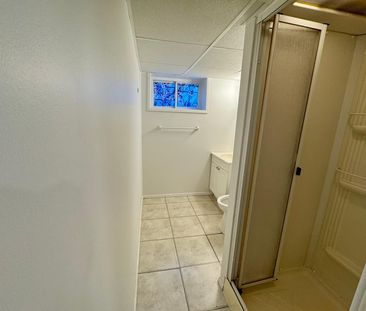 For Lease - 99 Brentwood Avenue, Kitchener, Ontario - Photo 2