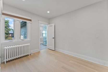 For Lease - 136 St Clements Avenue, Toronto, Ontario - Photo 3