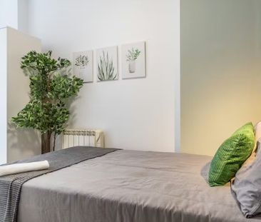 Calle del Puerto de Suebe, Madrid, Community of Madrid 28038 - Photo 1