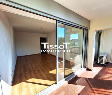Location Appartement 2 pièces 48m² NIMES 30000 - Photo 2