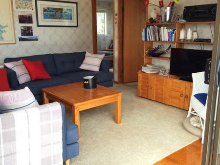 Coats Cottage - Photo 3