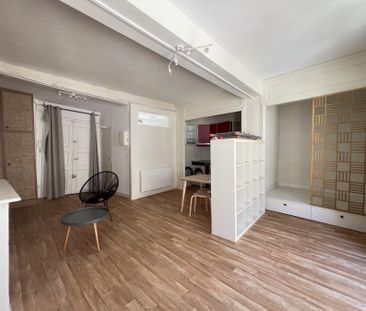 Location Appartement RENNES / Quartier CENTRE-VILLE - Photo 1