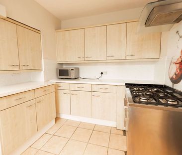 An Ideal House Share for Rent in Lipson, Plymouth Room 6 - Photo 5