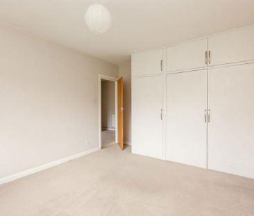 3 bedroom bungalow to rent - Photo 3