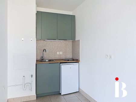 Location Appartement 1 pièce 27m² ST HERBLAIN 44800 - Photo 2