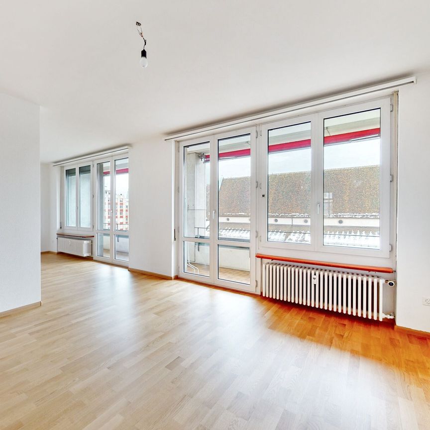 At home in the heart of Basel - Photo 1