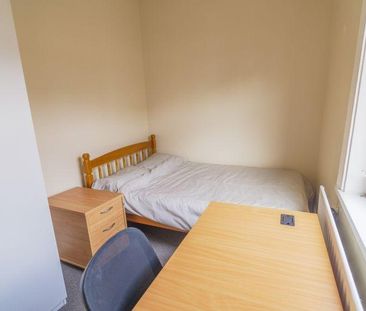 6 bedroom house share to rent - Photo 4