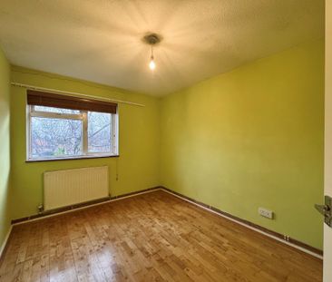 St. Barbara Way, Portsmouth - Photo 3