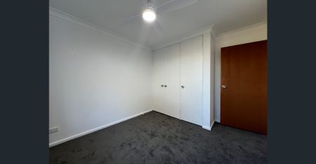 Three Bedroom Apartment in The Entrance North - Photo 4