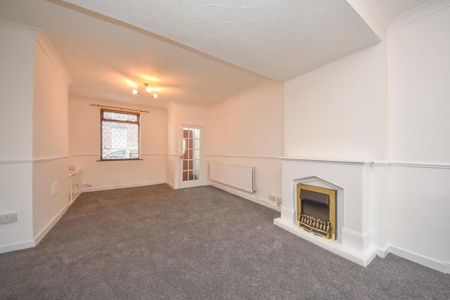 2 bedroom terraced house to rent - Photo 4