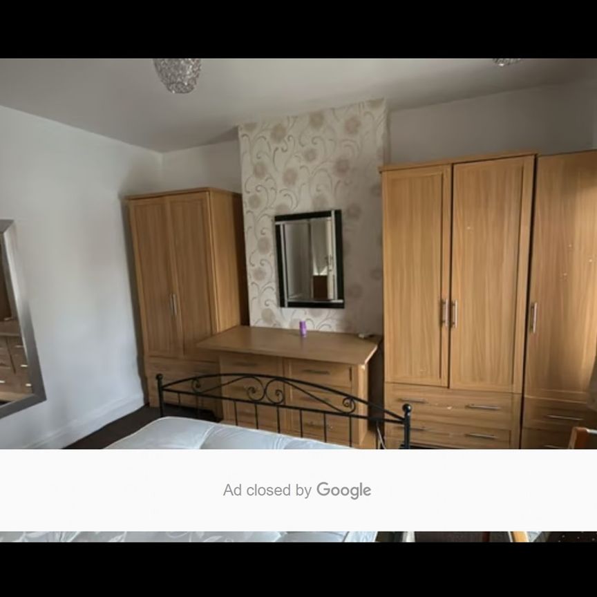 4 Bed Semi-Detached House, Crescent Road, M8 - Photo 1