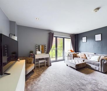 Studio to rent - Photo 2