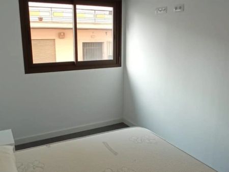 Apartamento de alquiler en Juan Carlos I - Photo 2