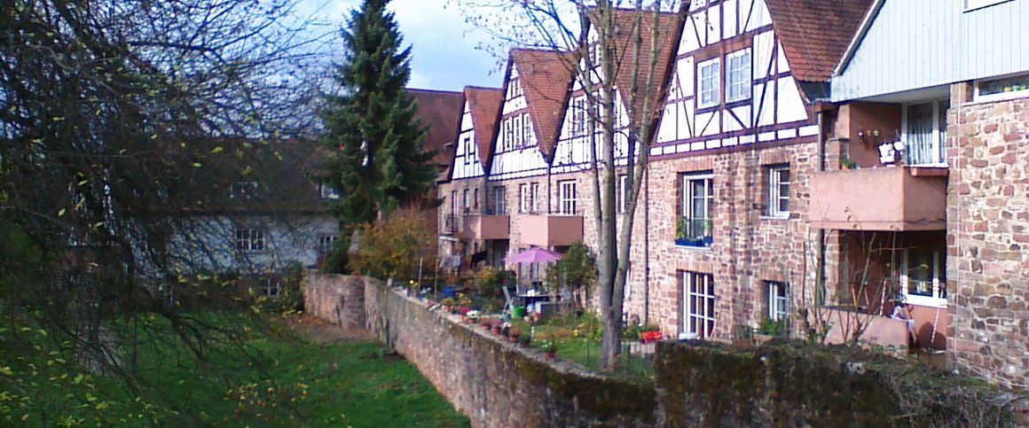 3-Zimmer-Wohnung im Dachgeschoss mit WBS in Michelstadt - Foto 1