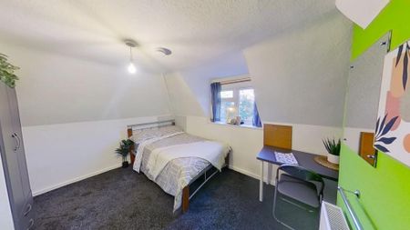 6 bedroom house to rent - Photo 2