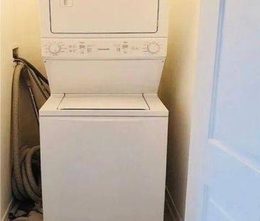 Condo Townhouse For Lease | N9261620 - Photo 3